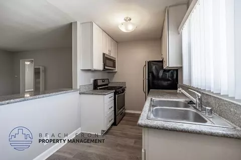 125 Ximeno Ave, Long Beach, CA 90803
