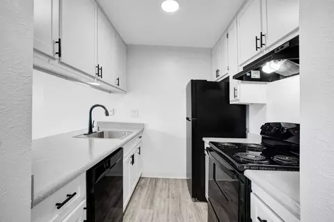 4451 Manzanita Ave, Carmichael, CA 95608