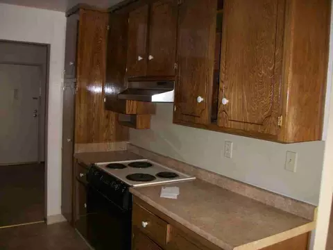 266 Adams St, Oakland, CA 94610