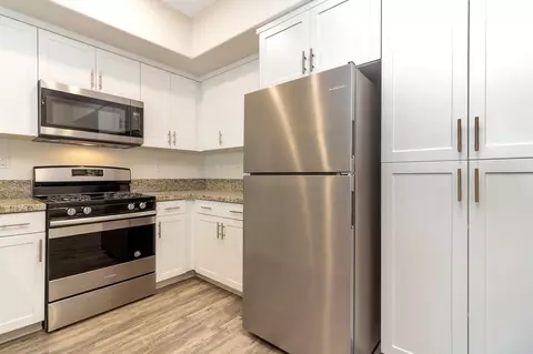 184 N Prospect St, Orange, CA 92869