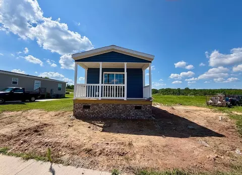 610 Signal Dr, Spartanburg, SC 29306