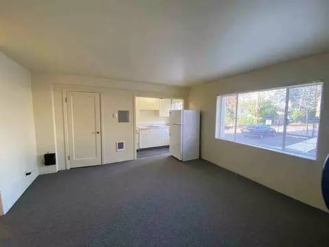 1040 Ferry St, Eugene, OR 97401