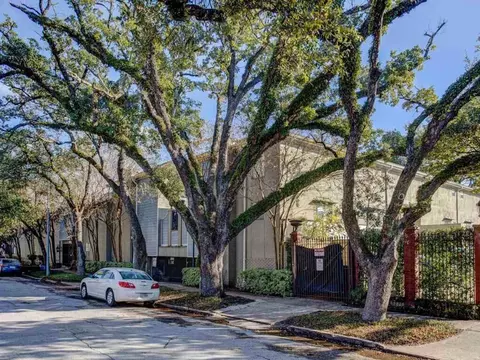 1903 Portsmouth St, Houston, TX 77098