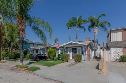 4463 48th St, San Diego, CA 92115