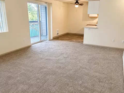540 Wallace Rd NW, Salem, OR 97304