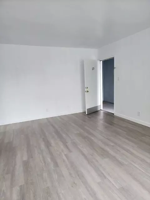 3458 S Centinela Ave, Los Angeles, CA 90066