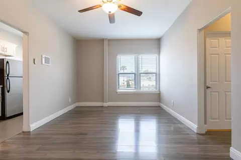 3715 W 1st St, Los Angeles, CA 90004