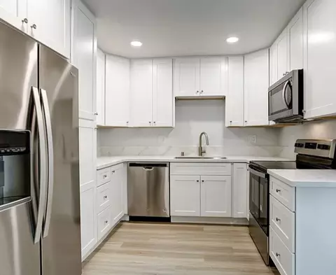 501 N Ditmar St, Oceanside, CA 92054