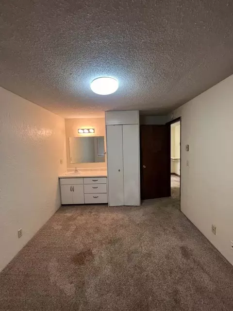 1360 Alder St, Eugene, OR 97401 photo 13