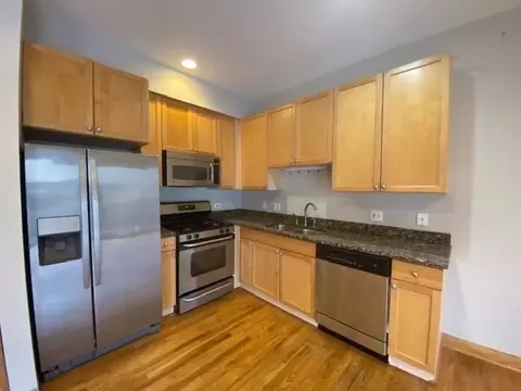 2120 W Washington Blvd, Chicago, IL 60612