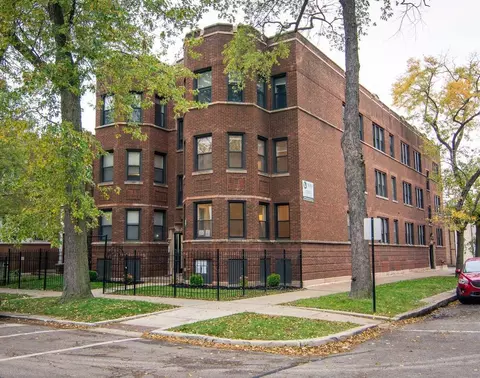 8000 S Justine St, Chicago, IL 60620
