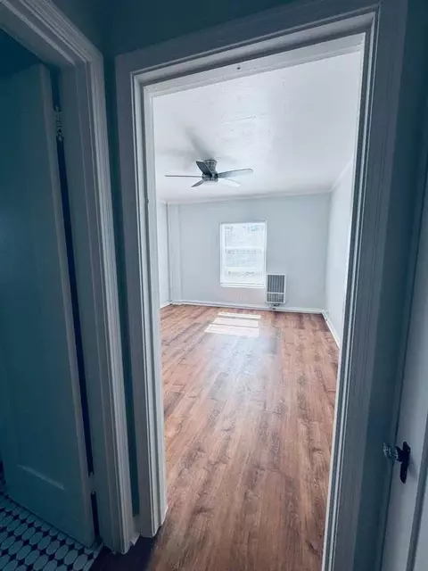 520 S Hobart Blvd, Los Angeles, CA 90020
