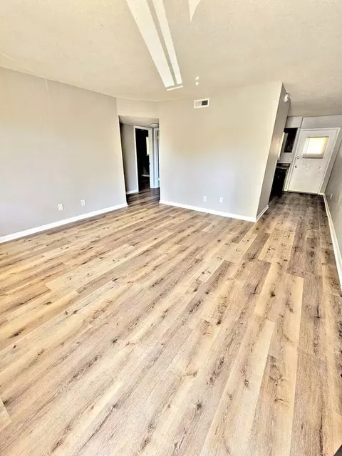 1213 1221 North St SE, Decatur, AL 35601