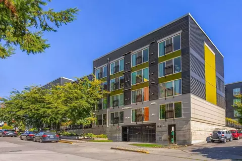 3036 16th Ave W, Seattle, WA 98119