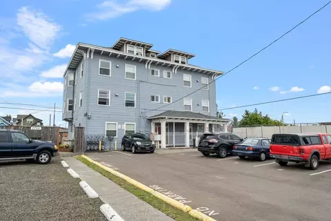 207 Chester Ave, Bremerton, WA 98337