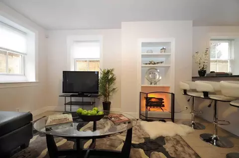 1503 Vermont Ave NW, Washington, DC 20005 photo 5