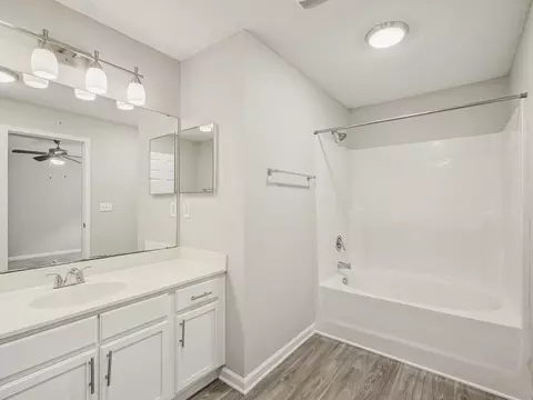 215 William Penn Plz, Durham, NC 27704 photo 23