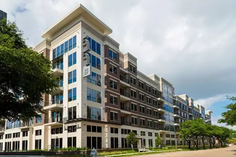 5151 Hidalgo St, Houston, TX 77056 photo 8