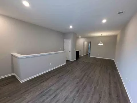 Bebernick Ln, Sterling Heights, MI 48310 photo 2