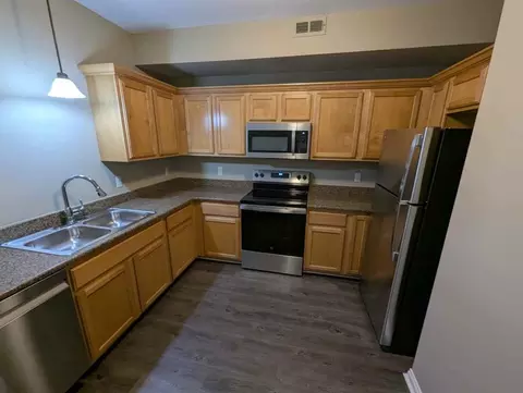 Bebernick Ln, Sterling Heights, MI 48310 photo 22