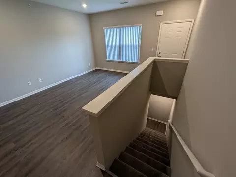 Bebernick Ln, Sterling Heights, MI 48310 photo 14