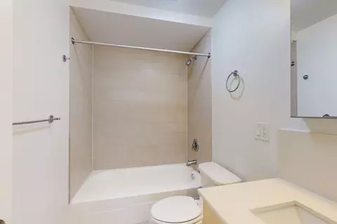5035 S East End Ave, Chicago, IL 60615 photo 55