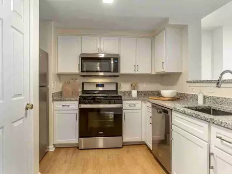 1320 N Veitch St, Arlington, VA 22201 photo 8