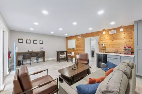 4411 Airport Blvd, Austin, TX 78722 photo 4