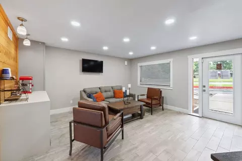 4411 Airport Blvd, Austin, TX 78722 photo 25