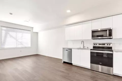 1818 D St, Bellingham, WA 98225