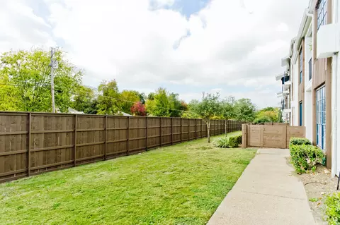 4710 Lake Ave, Dallas, TX 75219 photo 3