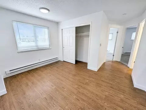 8201 Lake Ballinger Way, Edmonds, WA 98026