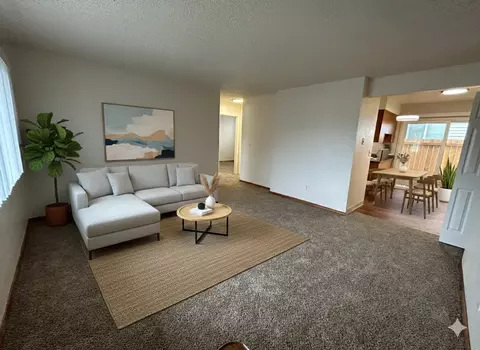8902 SE Woodstock Blvd, Portland, OR 97266