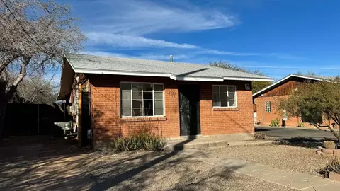4225 E Bellevue St, Tucson, AZ 85712