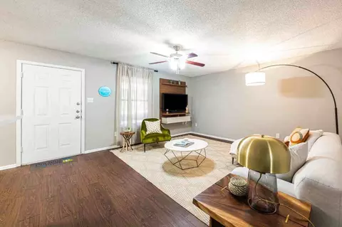 1720 Woodward St, Austin, TX 78741