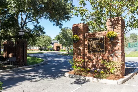 5700 Grelot Rd, Mobile, AL 36609 photo 3