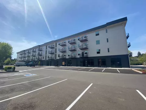 5775 Commercial St SE, Salem, OR 97306