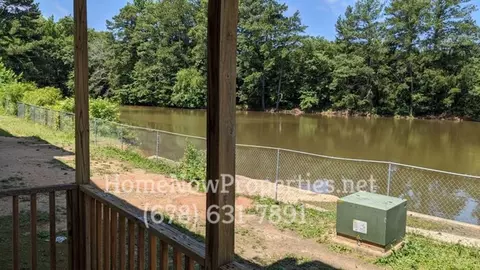 417 Barton Dr, Forest Park, GA 30297