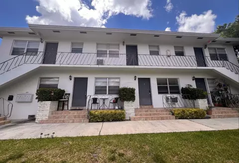 215 Menores Ave, Coral Gables, FL 33134