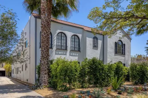 2204 7th Ave, Los Angeles, CA 90018