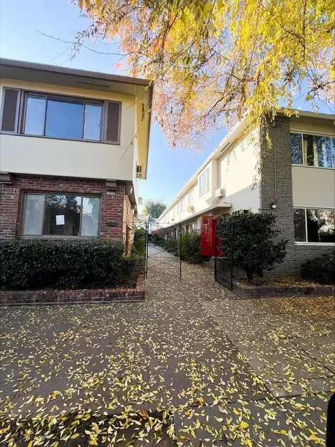 1720 N St, Sacramento, CA 95811