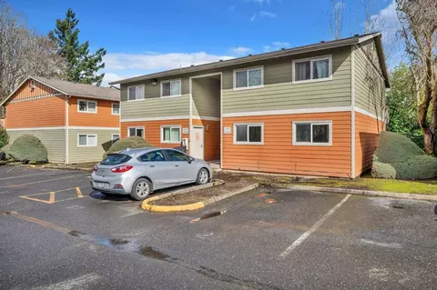 6061 N Fessenden St, Portland, OR 97203