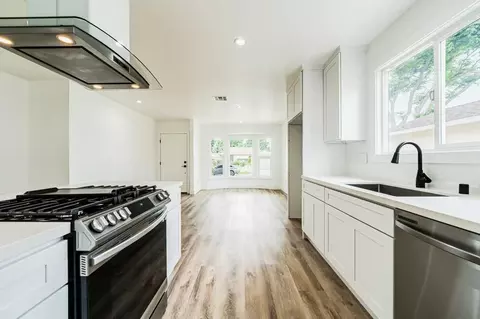 7020 Schroll St, Lakewood, CA 90713