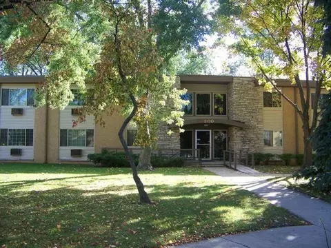 221 Huth St, Green Bay, WI 54302