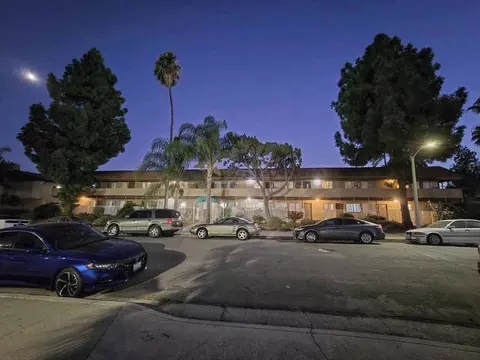 945 935 945 950 W 5th St, Corona, CA 92882