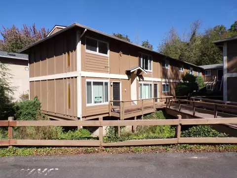 5102 SW 45th Ave, Portland, OR 97221