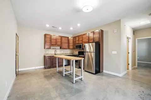 960 Francisco St, Cincinnati, OH 45206