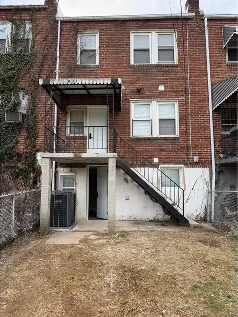 3831 Derby Manor Dr, Baltimore, MD 21215