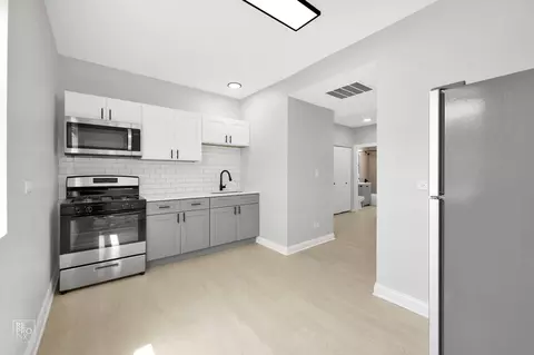 310 N Menard Ave, Chicago, IL 60644