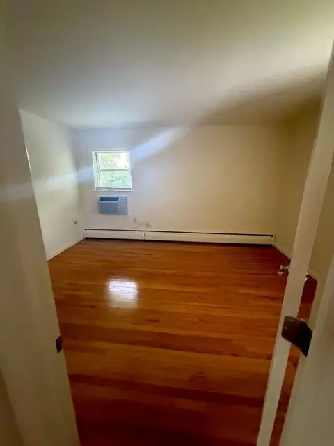 149 Katz Ave, Paterson, NJ 07502